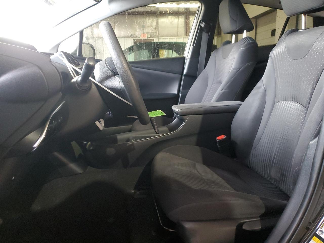 2018 TOYOTA PRIUS