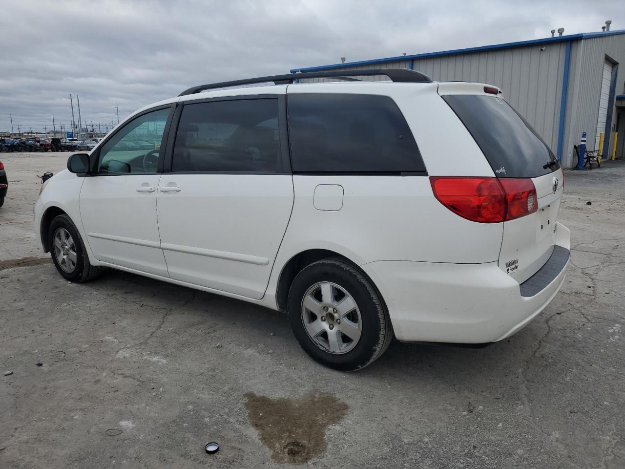 2008 TOYOTA SIENNA
