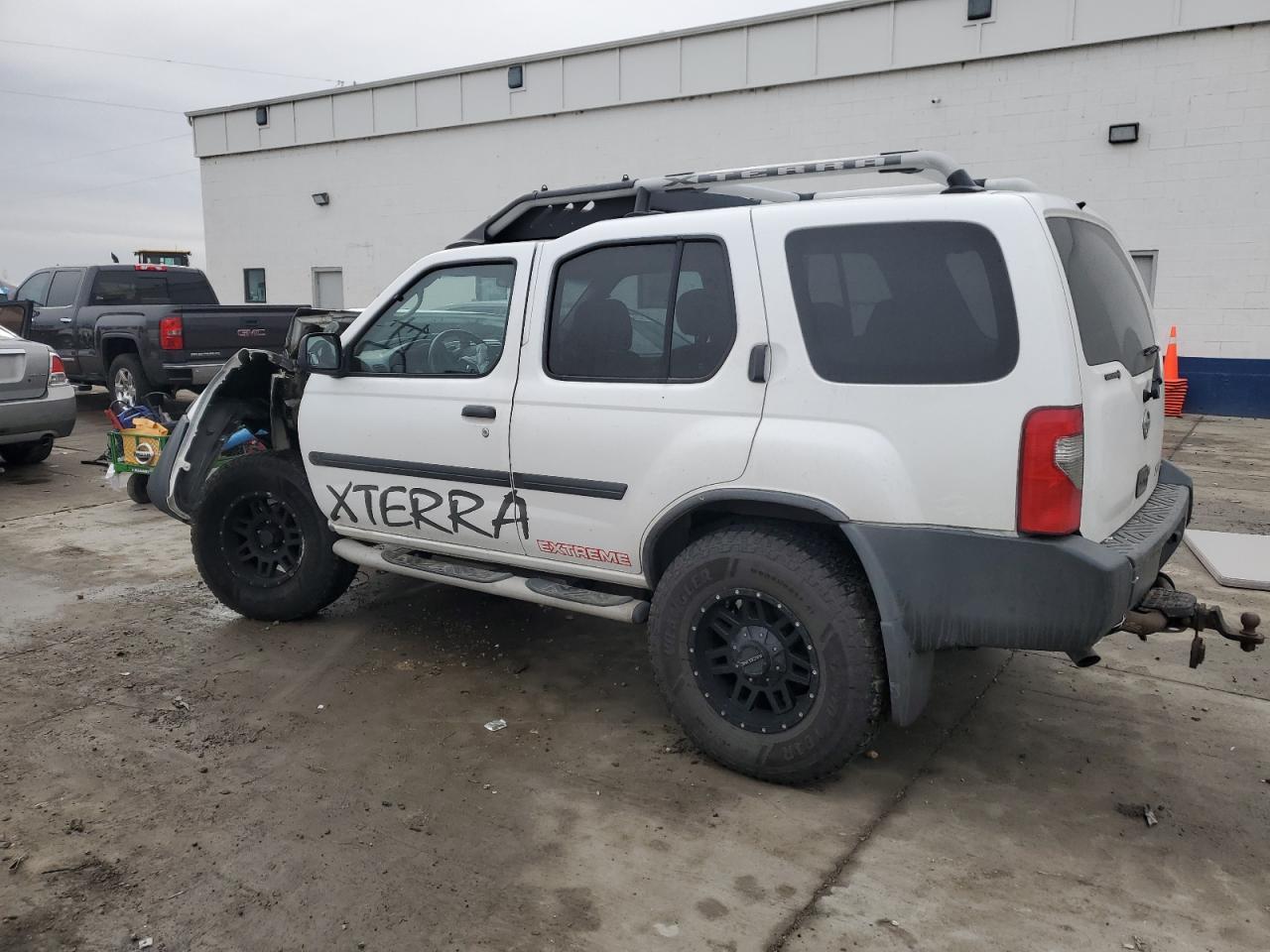 2004 NISSAN Xterra