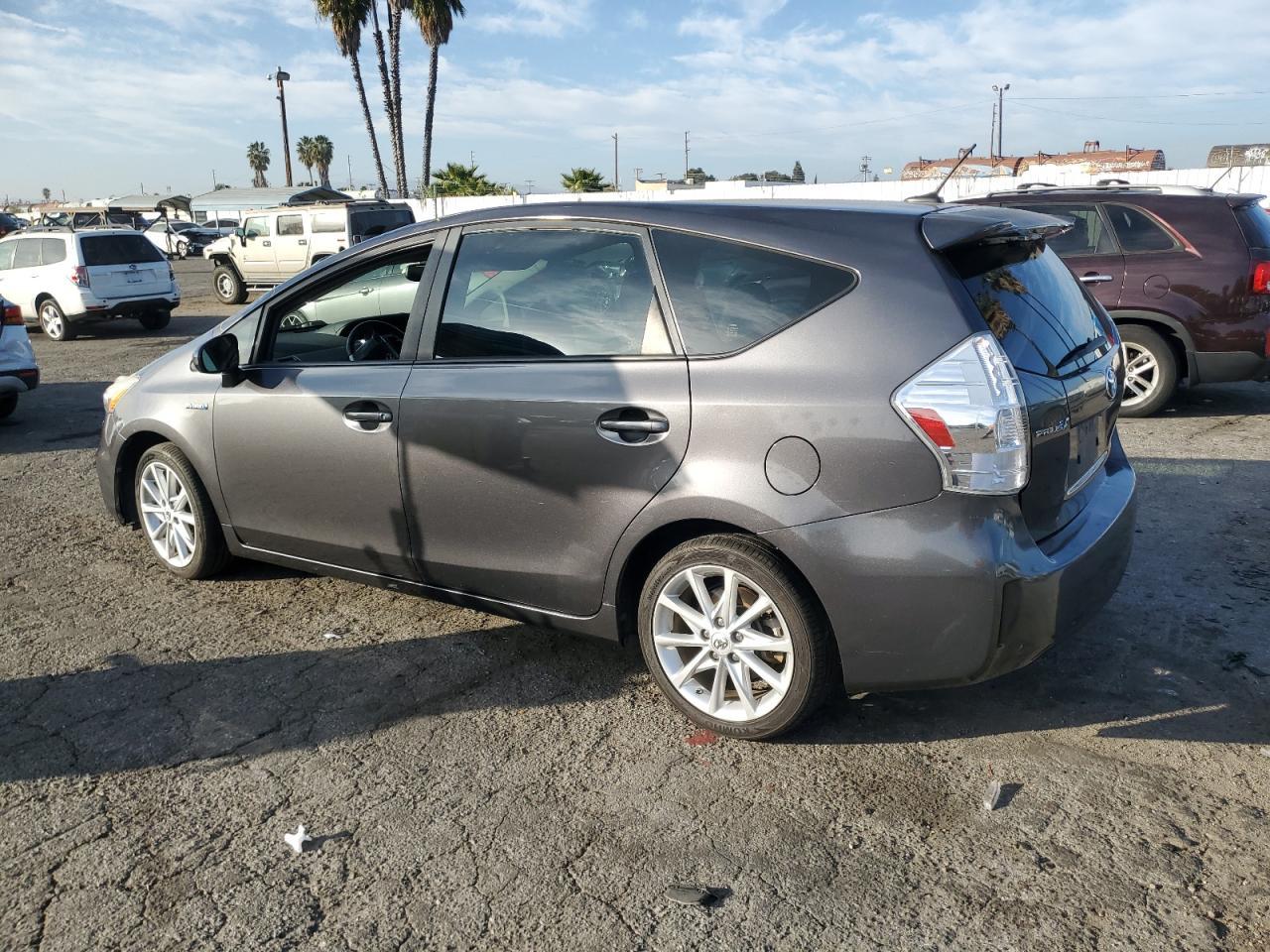 2014 TOYOTA PRIUS