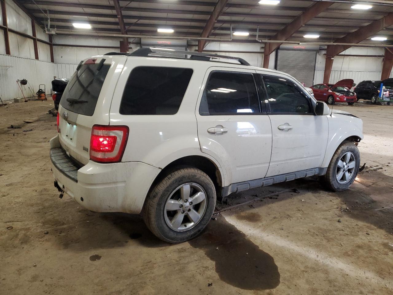2010 FORD ESCAPE