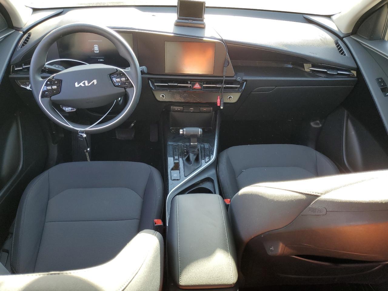 2024 KIA Niro