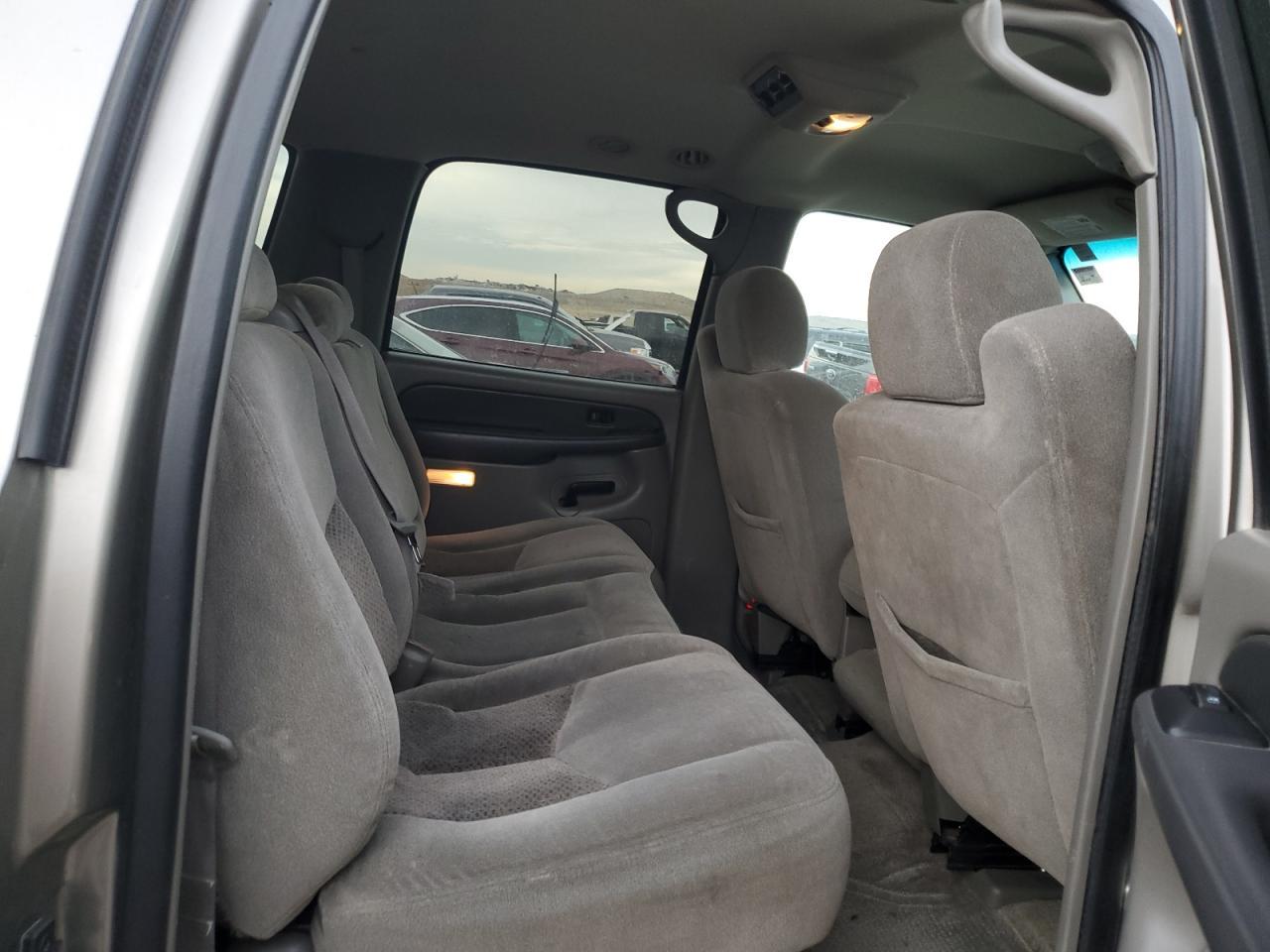 2003 CHEVROLET Suburban