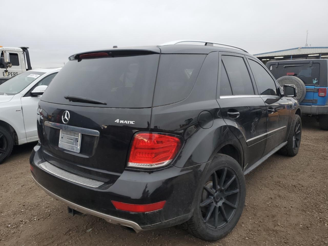 2011 MERCEDES-BENZ ML-Class