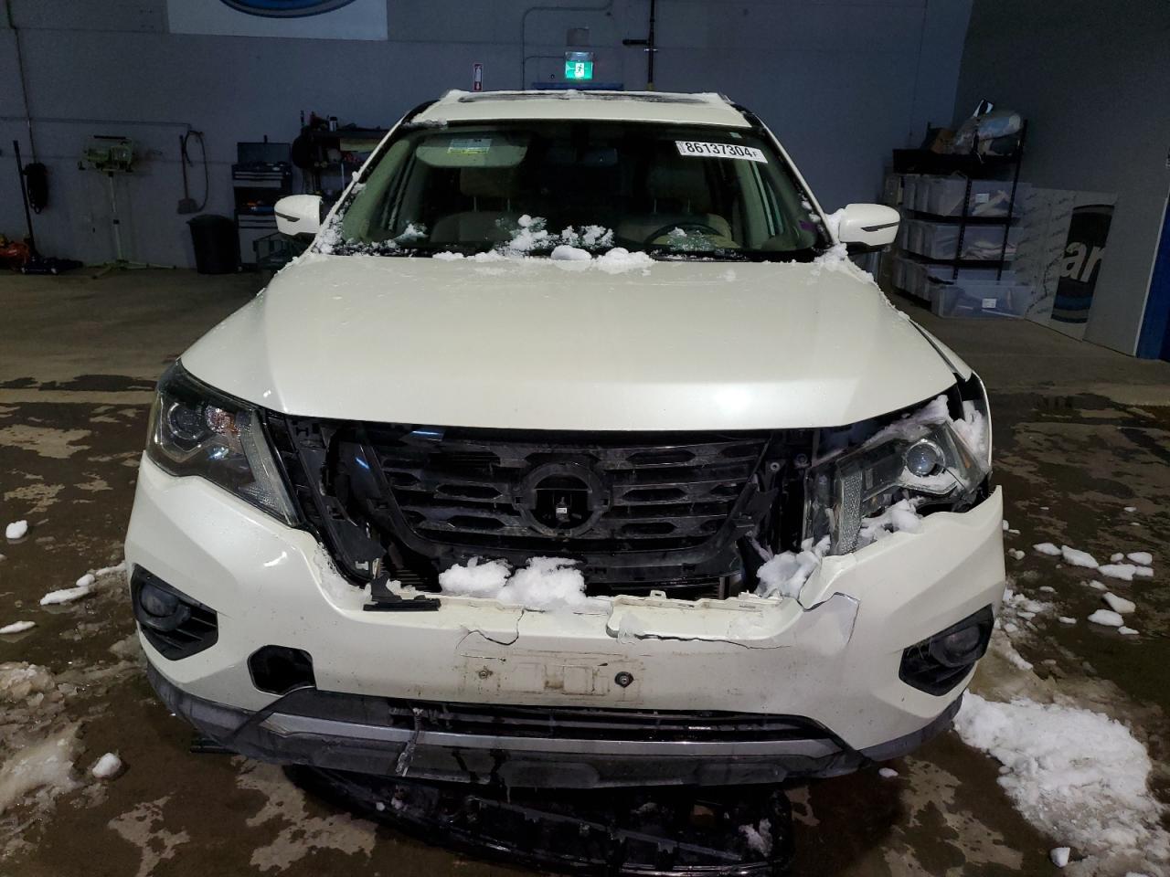 2017 NISSAN PATHFINDER
