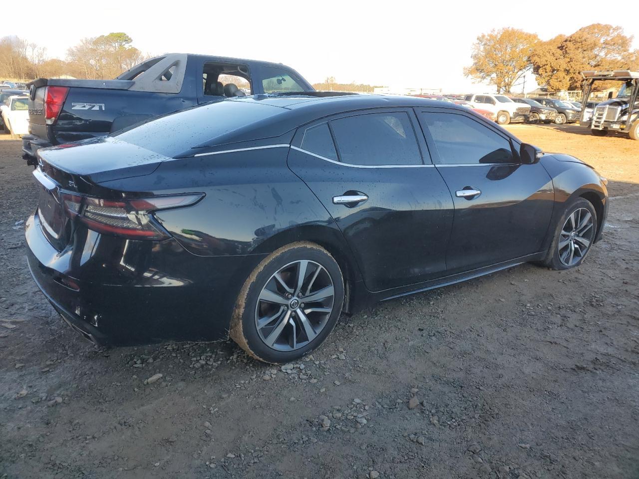 2020 NISSAN Maxima