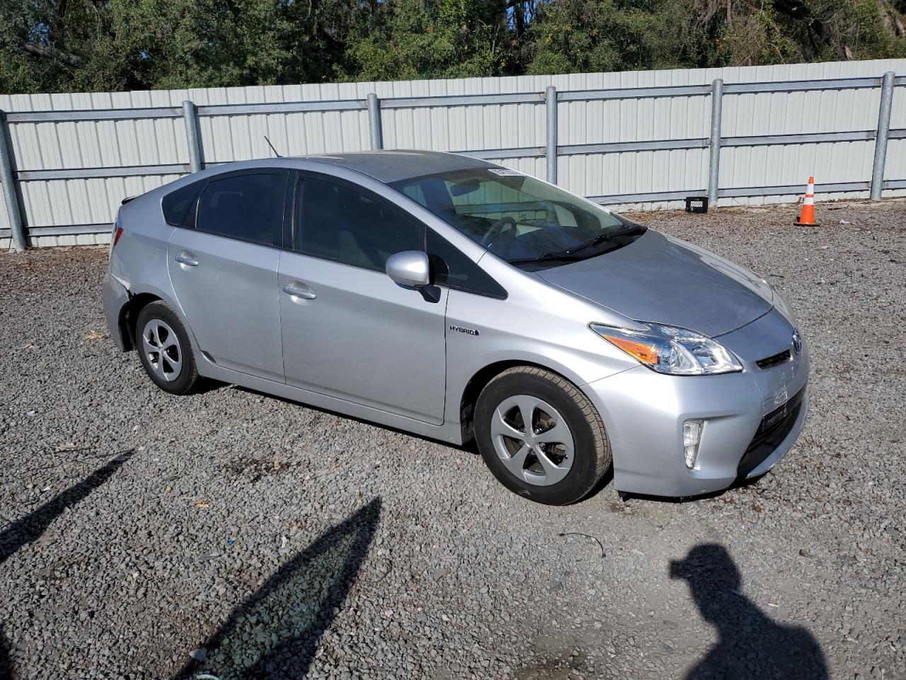 2015 TOYOTA PRIUS
