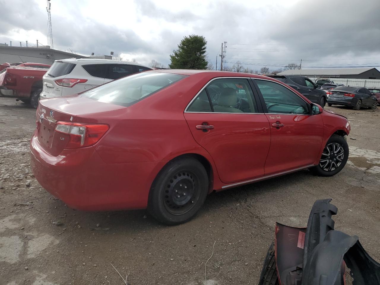 2013 TOYOTA CAMRY