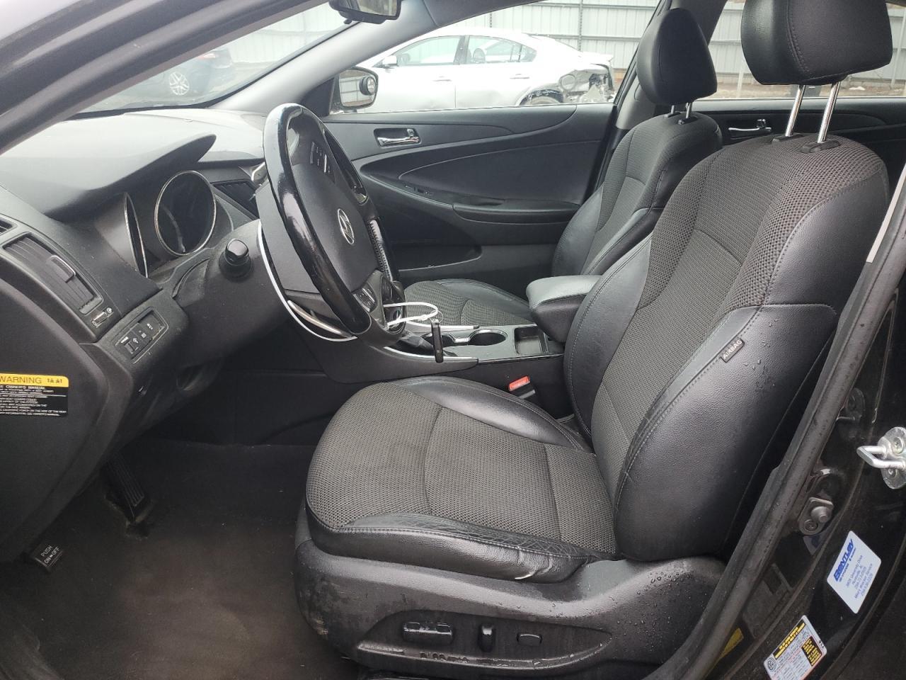 2012 HYUNDAI SONATA