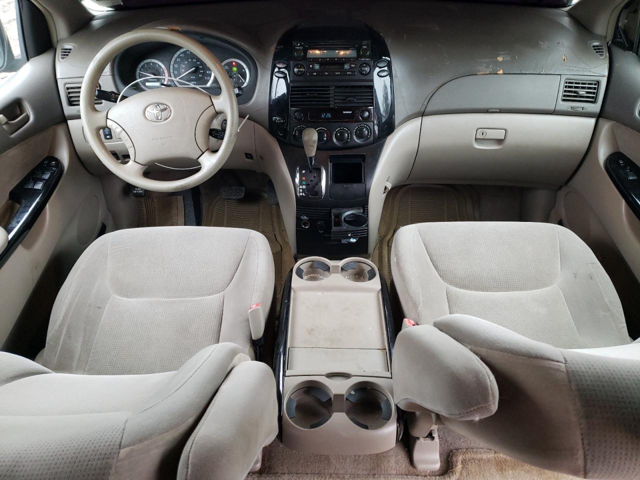 2005 TOYOTA SIENNA