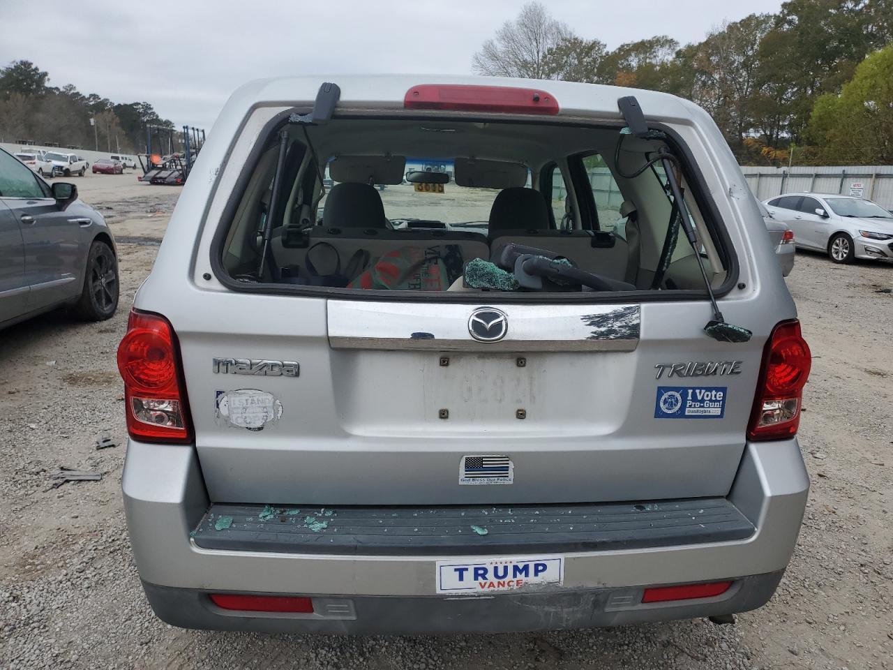 2009 MAZDA Tribute