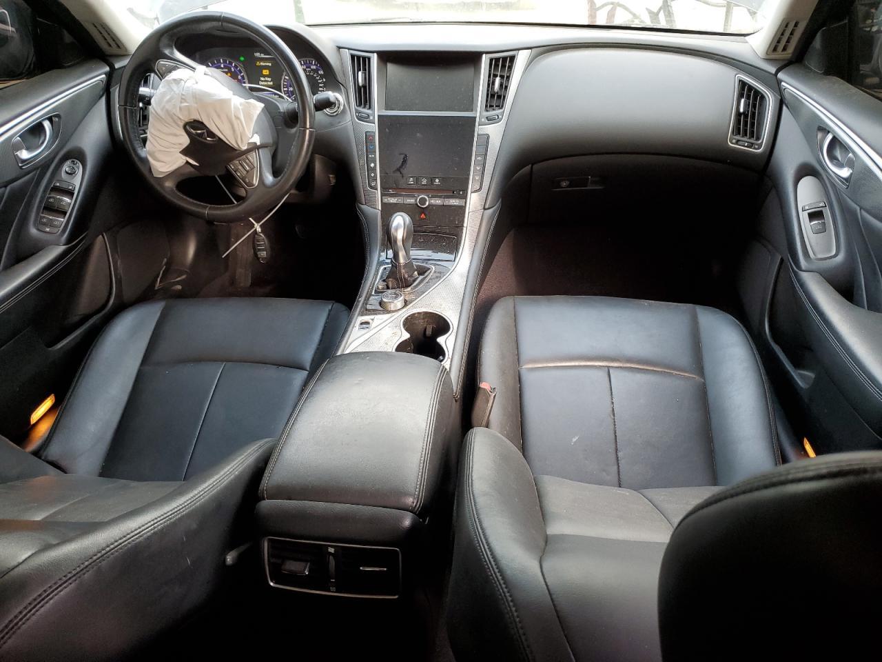 2017 INFINITI Q50