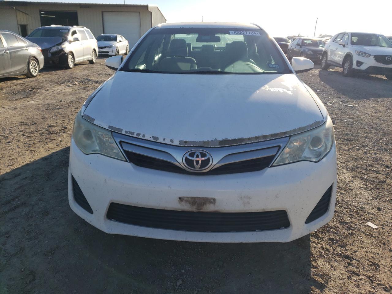 2014 TOYOTA CAMRY