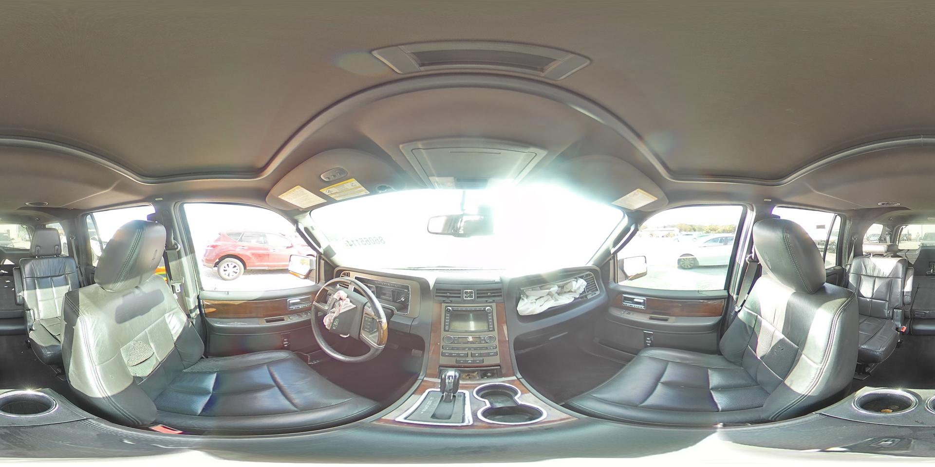 2014 LINCOLN Navigator