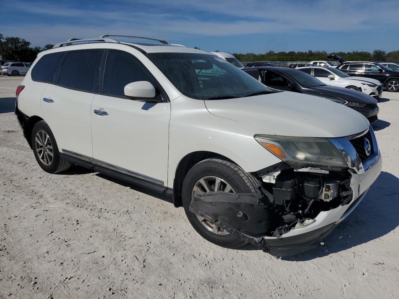 2015 NISSAN PATHFINDER