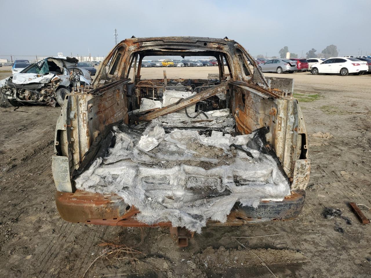 2002 CADILLAC ESCALADE