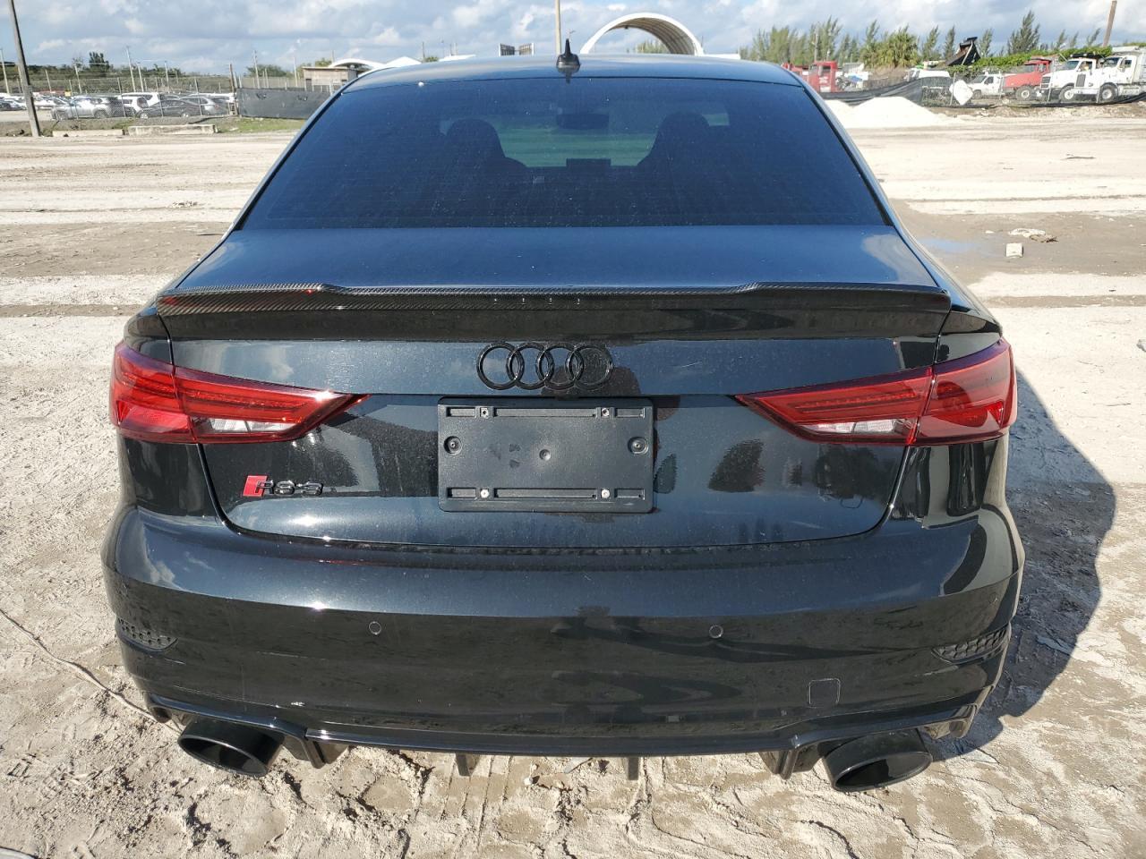 2019 AUDI RS3