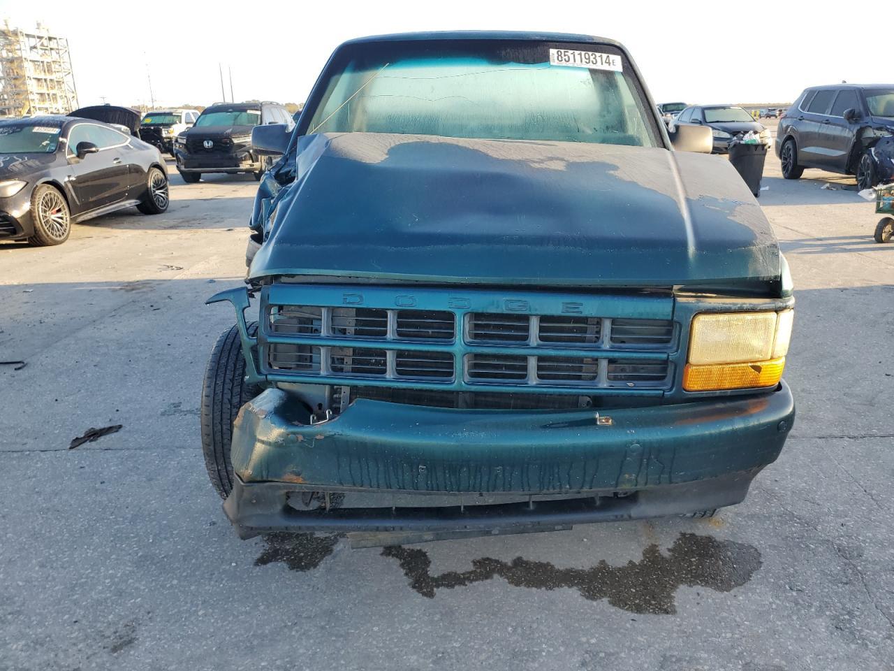 1994 DODGE Dakota