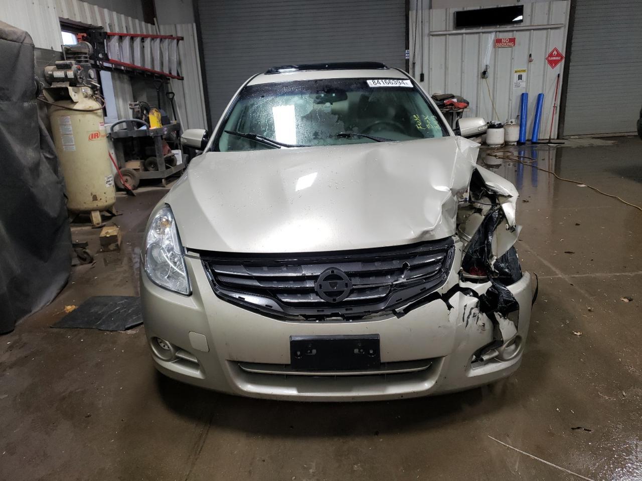 2010 NISSAN ALTIMA
