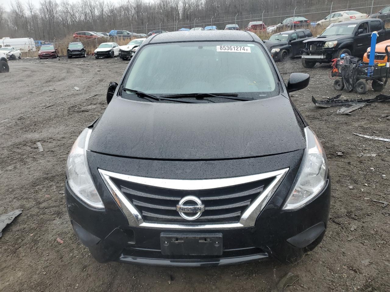 2018 NISSAN VERSA