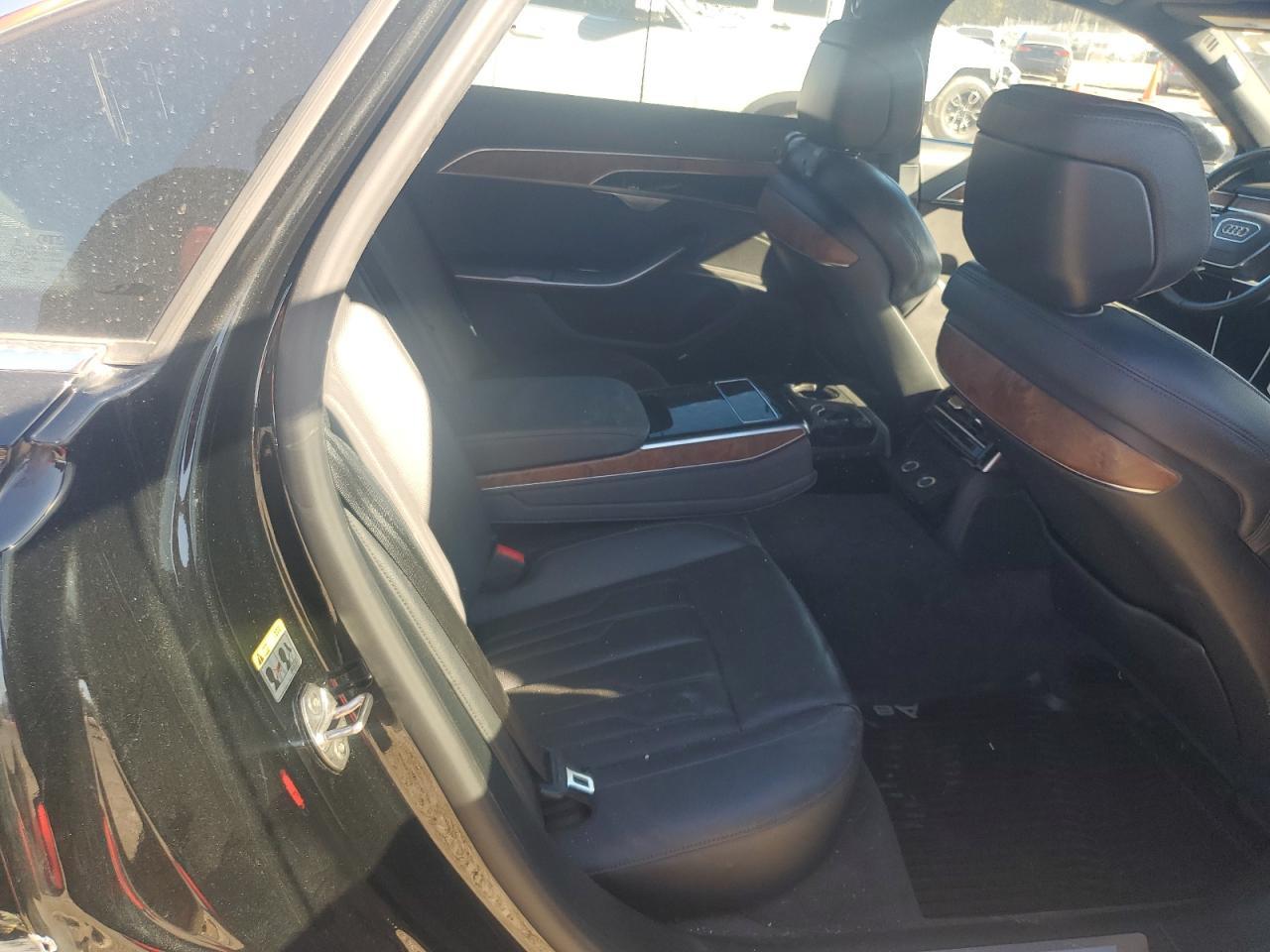 2019 AUDI A8