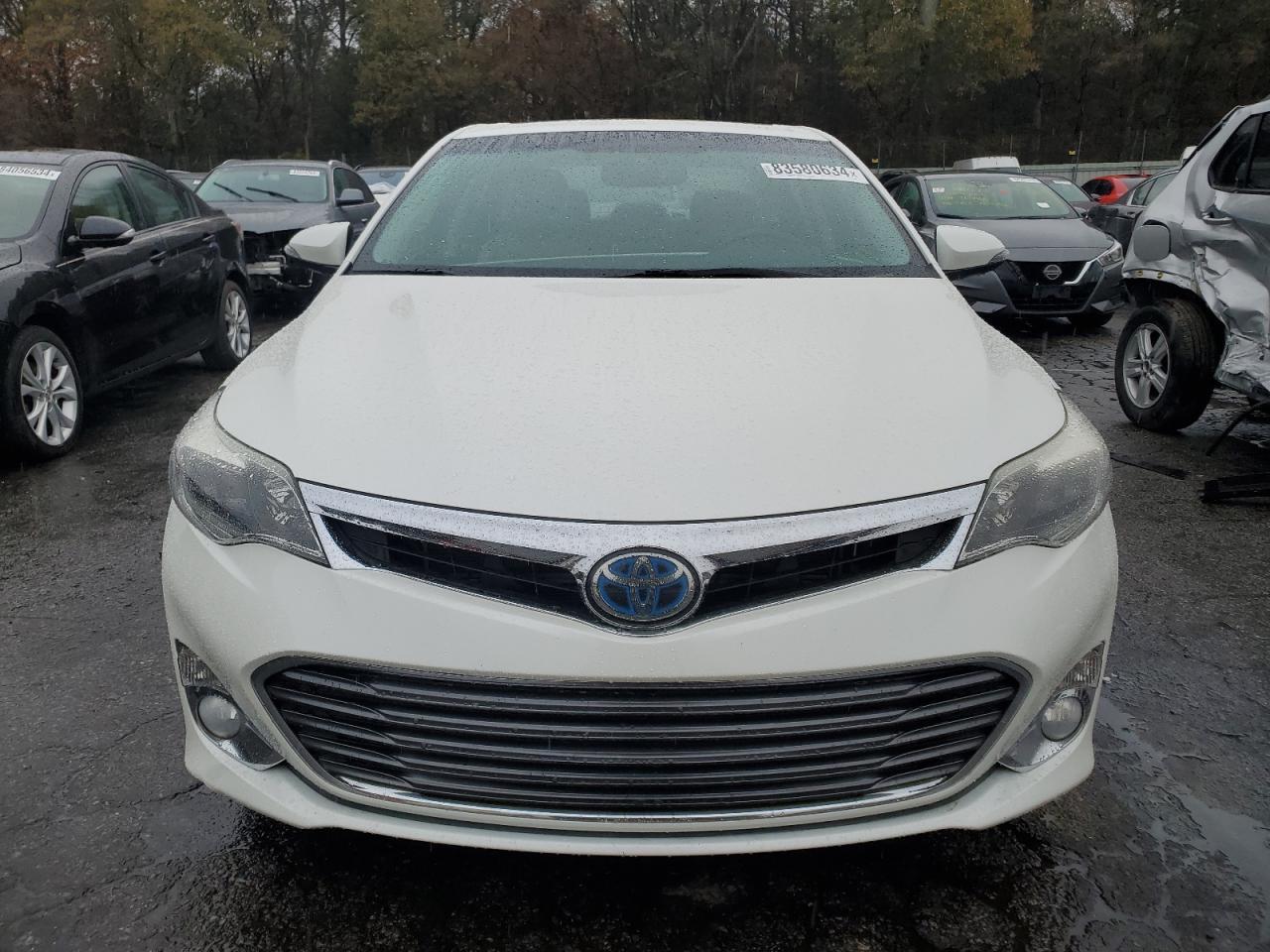 2013 TOYOTA Avalon