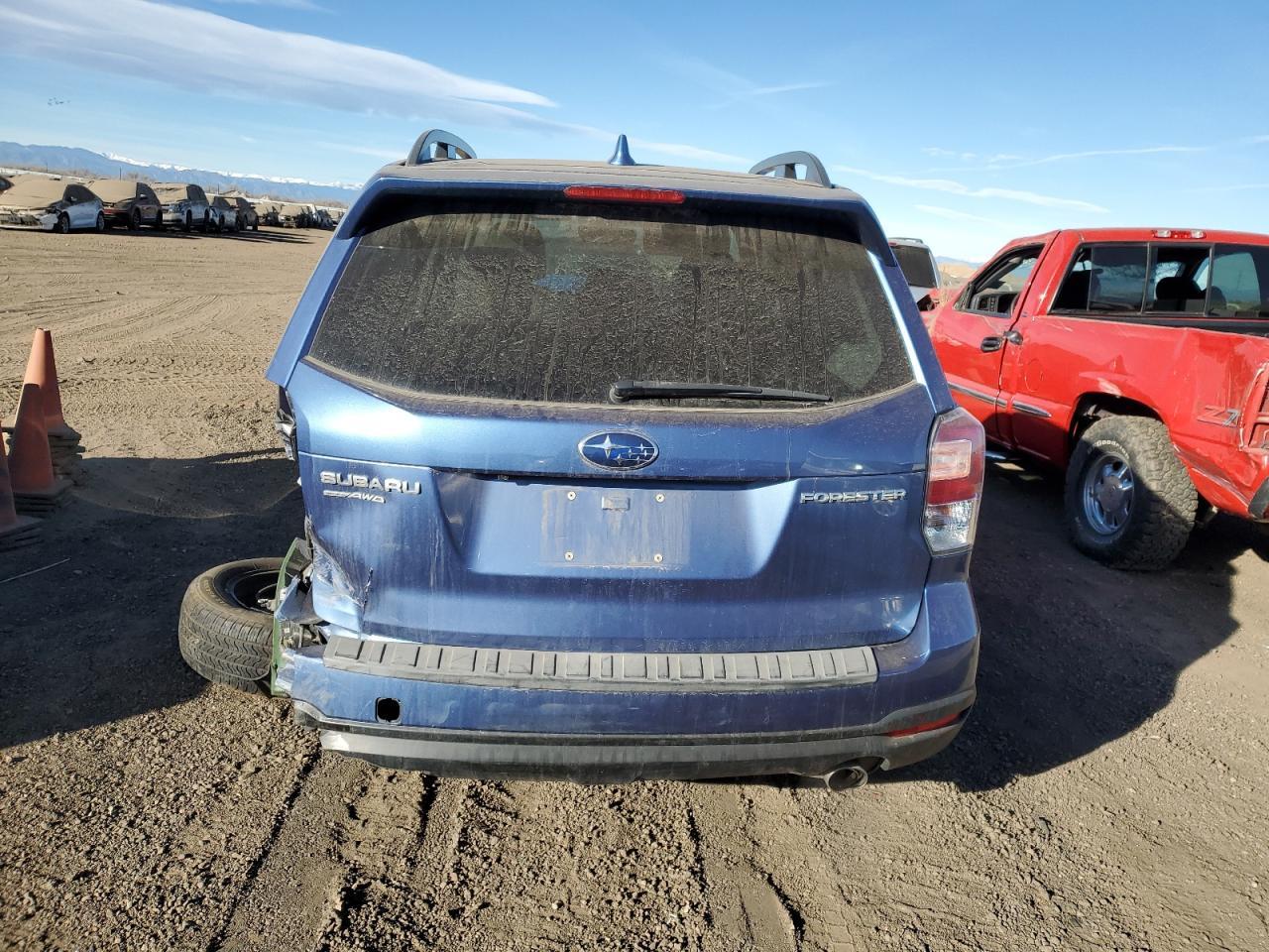 2018 SUBARU FORESTER