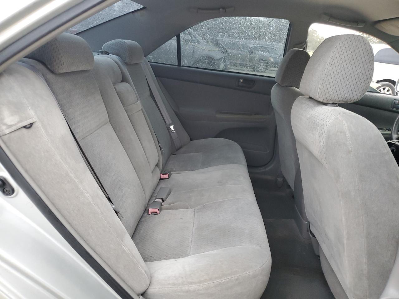 2002 TOYOTA CAMRY