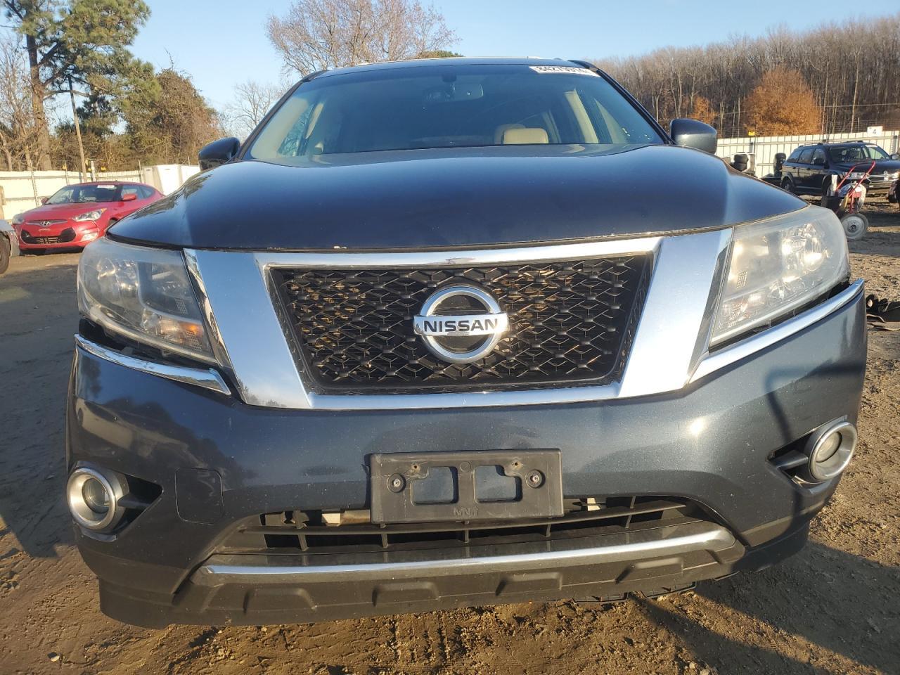 2013 NISSAN PATHFINDER