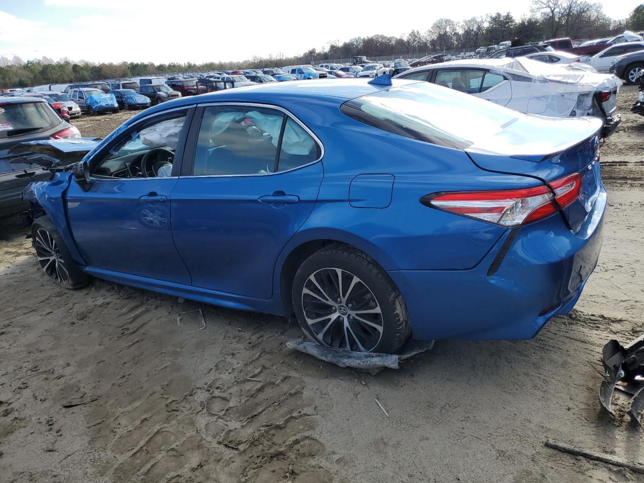 2020 TOYOTA CAMRY
