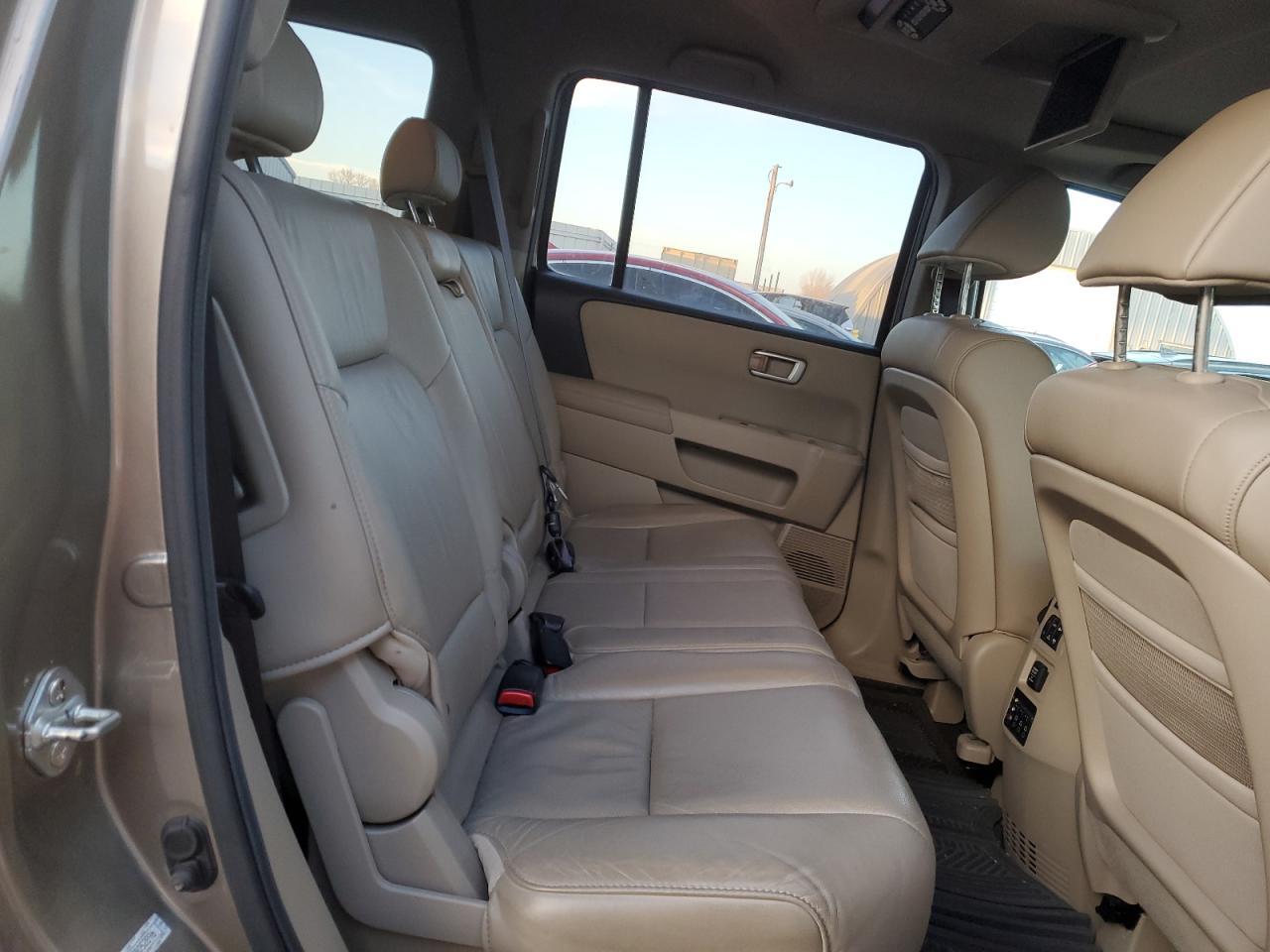 2011 HONDA PILOT