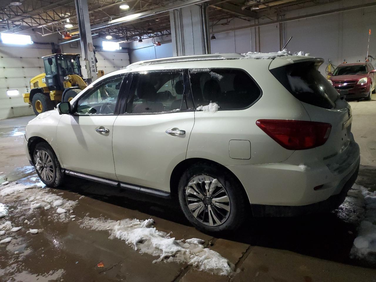 2017 NISSAN PATHFINDER