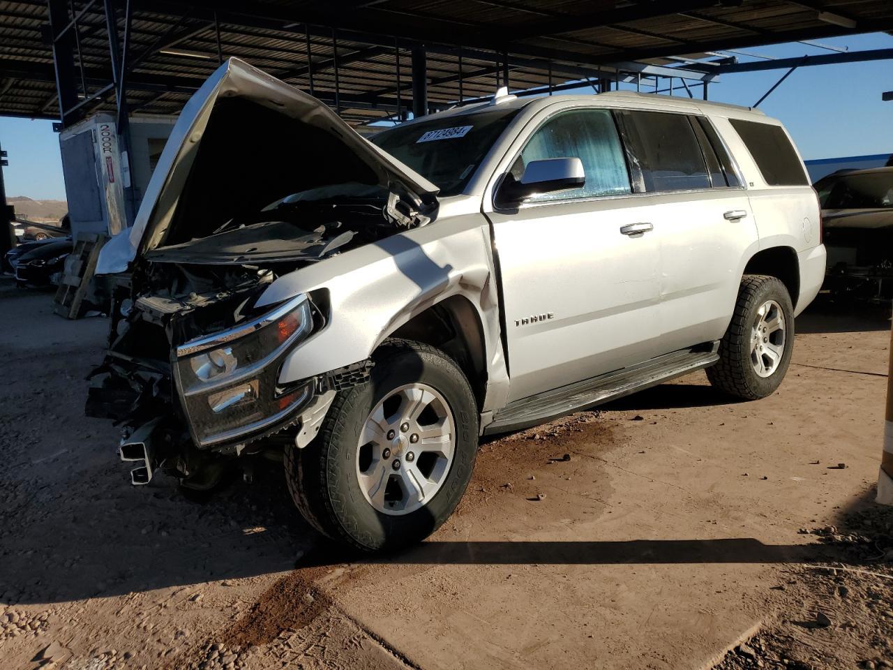 2016 CHEVROLET Tahoe