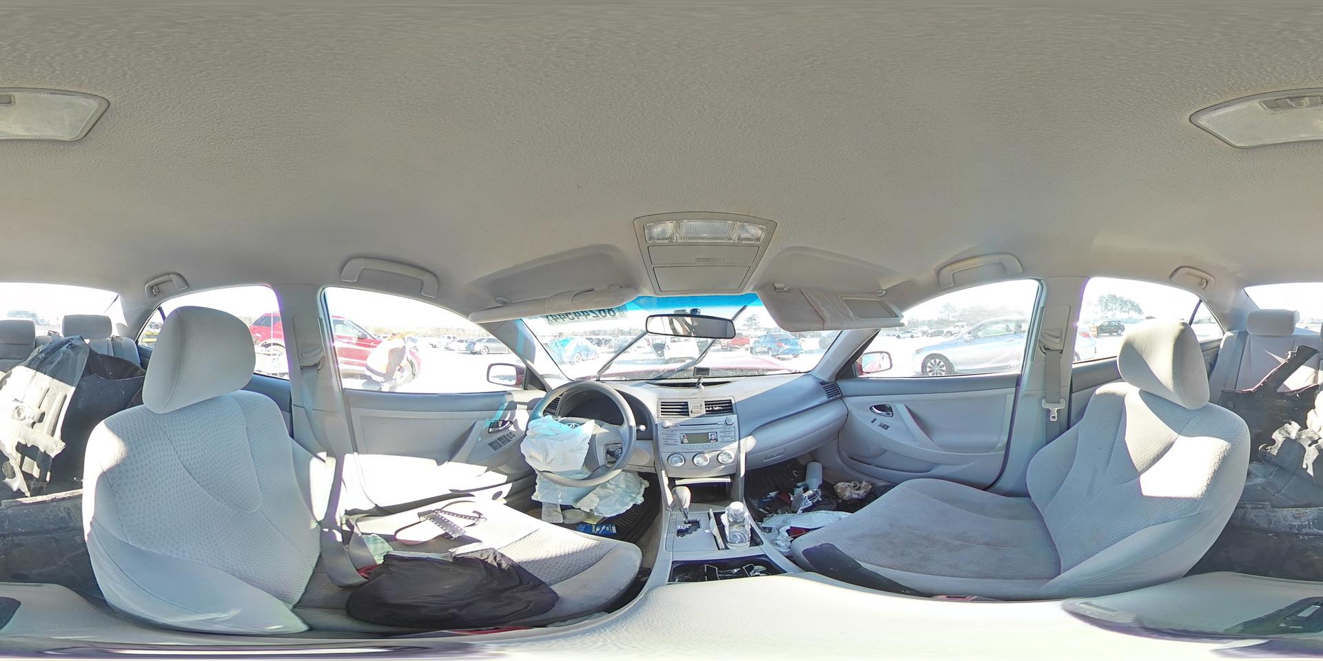 2011 TOYOTA CAMRY