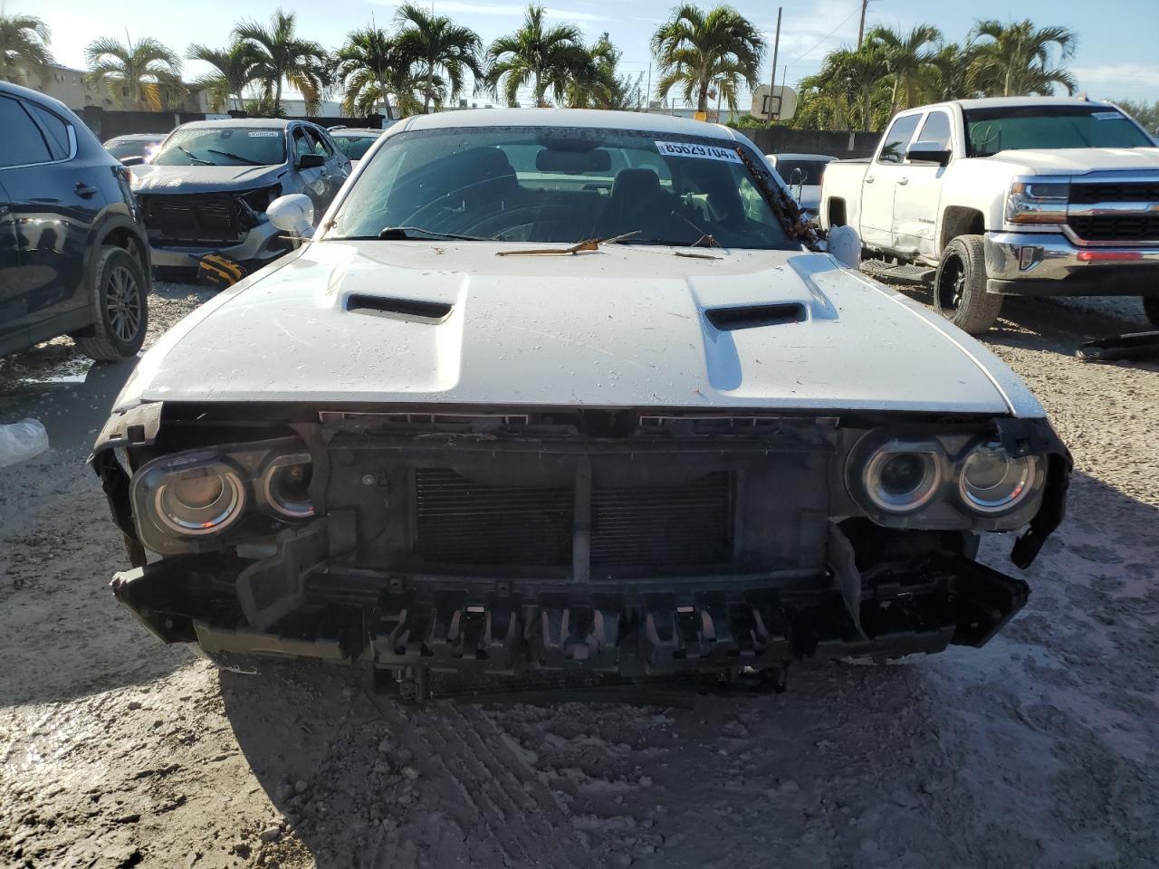 2015 DODGE Challenger