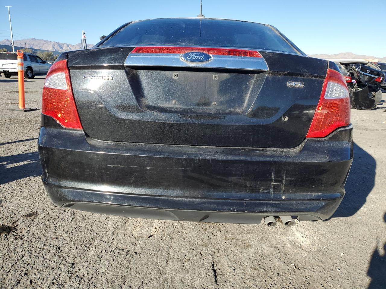 2011 FORD FUSION