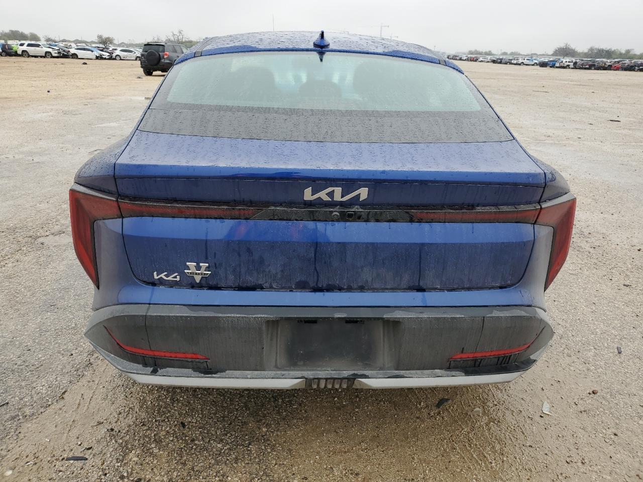 2025 KIA K4