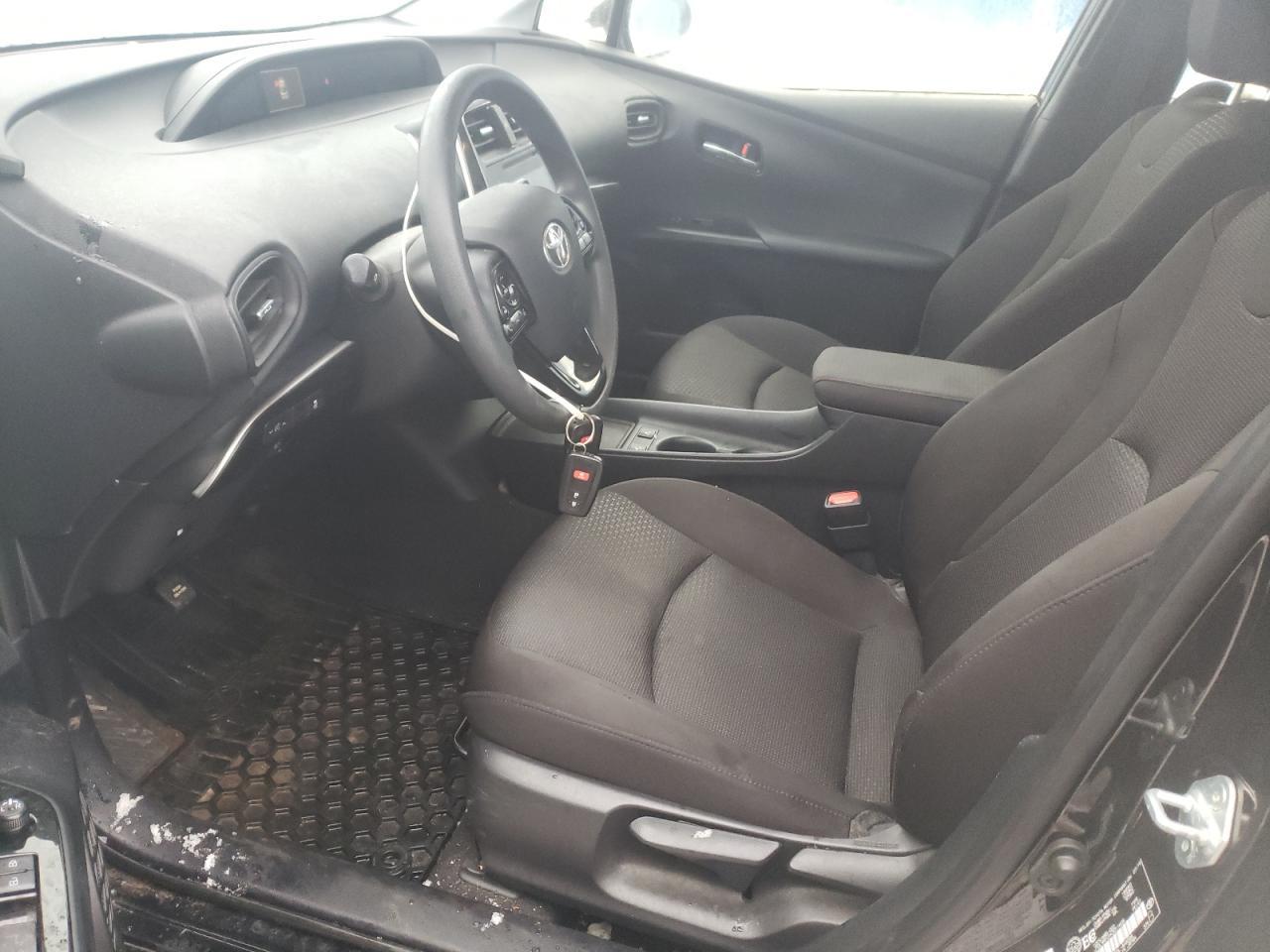 2019 TOYOTA PRIUS