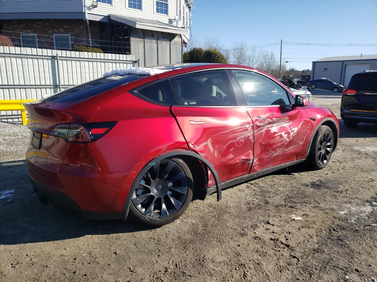 2024 TESLA MODEL Y