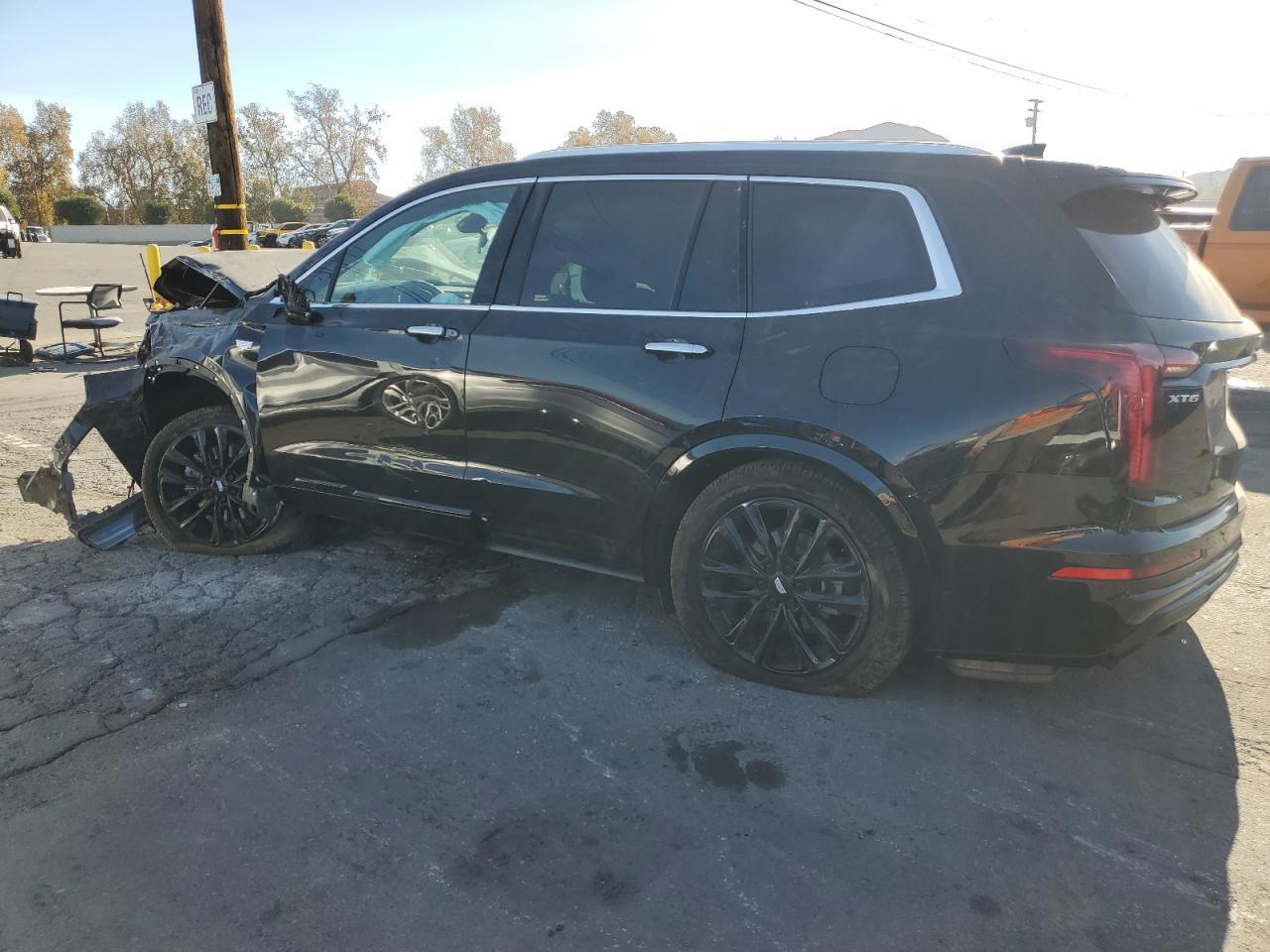 2021 CADILLAC XT6