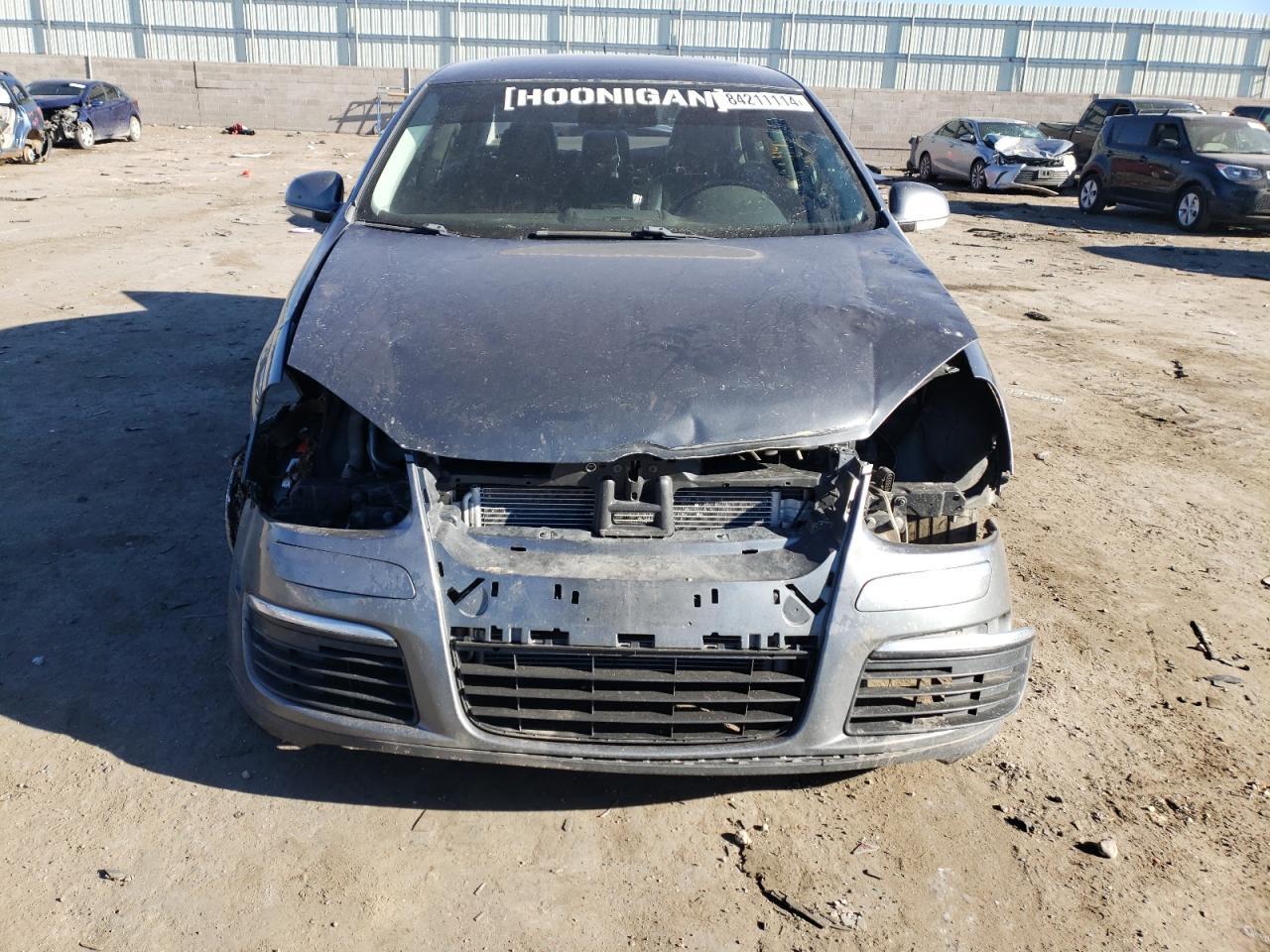 2010 VOLKSWAGEN JETTA