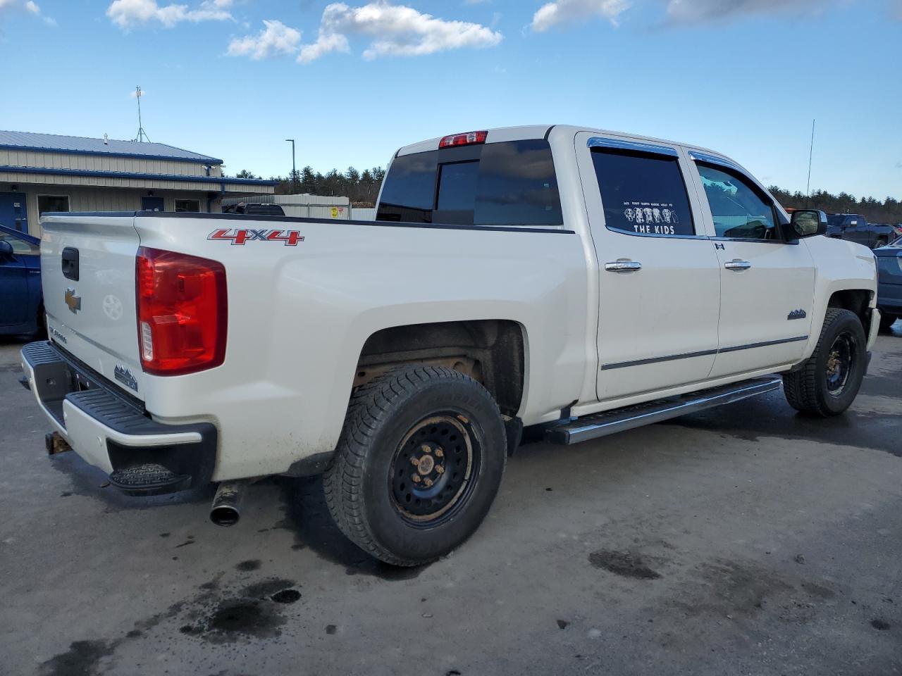 2017 CHEVROLET Silverado