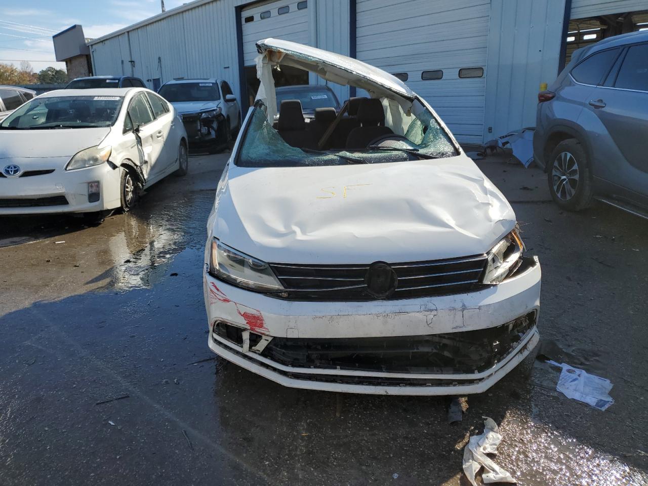 2016 VOLKSWAGEN JETTA