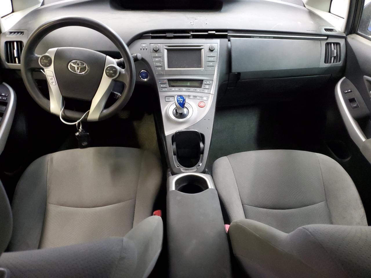 2013 TOYOTA PRIUS