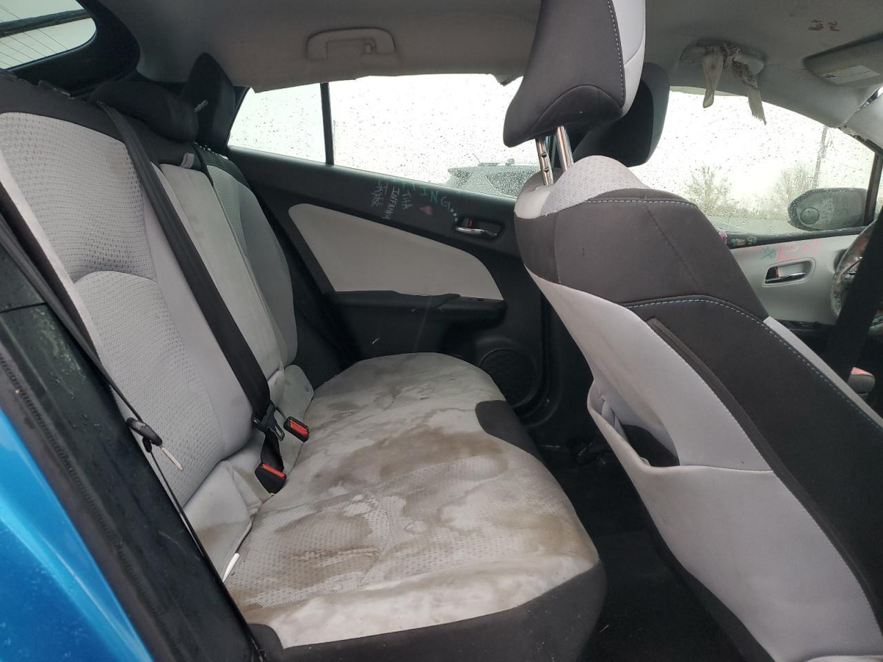 2022 TOYOTA PRIUS