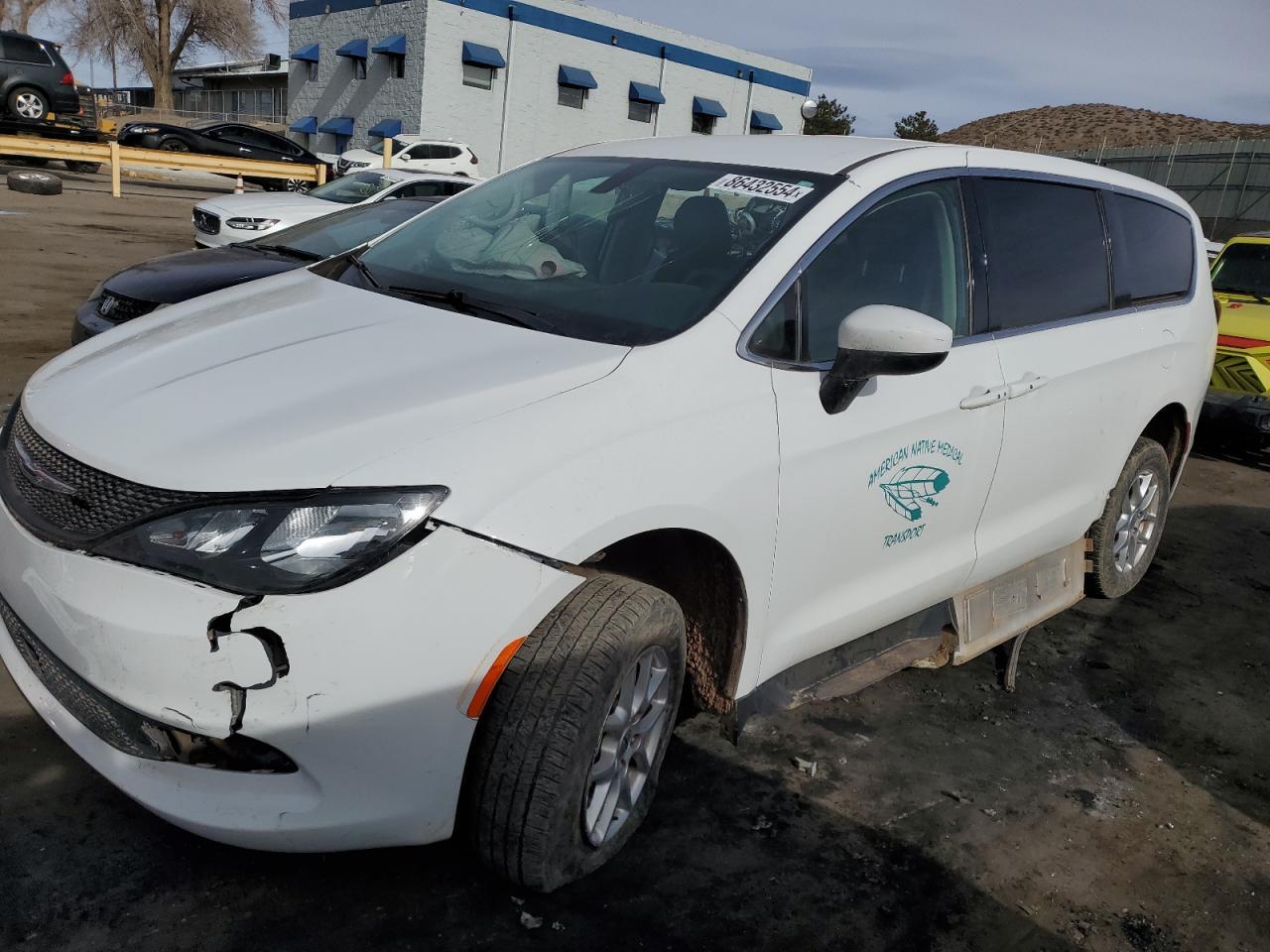 2022 CHRYSLER Voyager