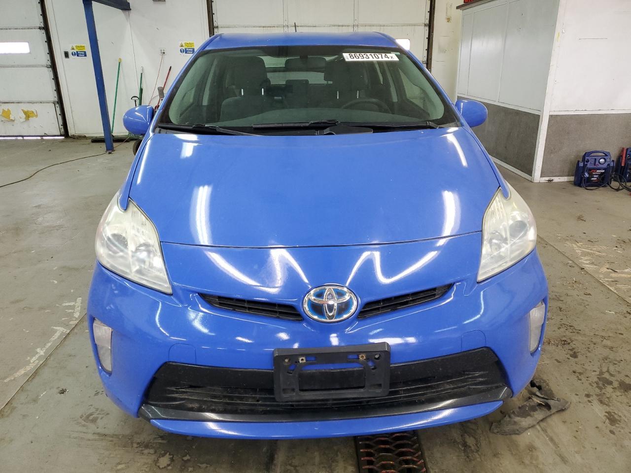 2013 TOYOTA PRIUS