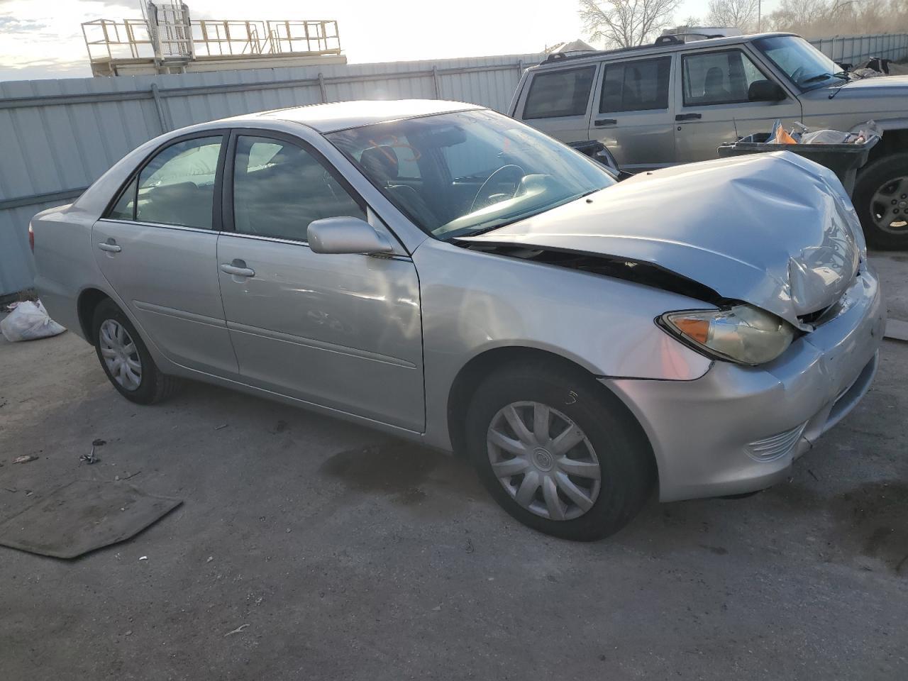 2005 TOYOTA CAMRY