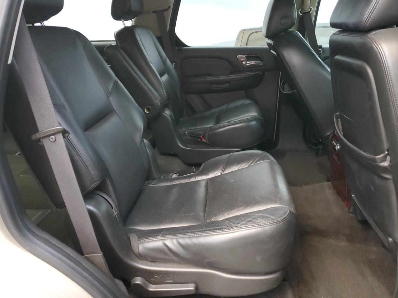 2008 CADILLAC ESCALADE