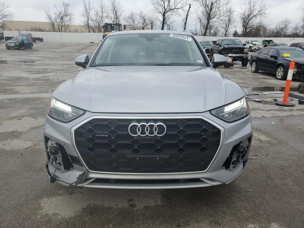 2022 AUDI Q5